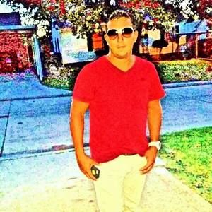 Meet your Posher, Omar carpio